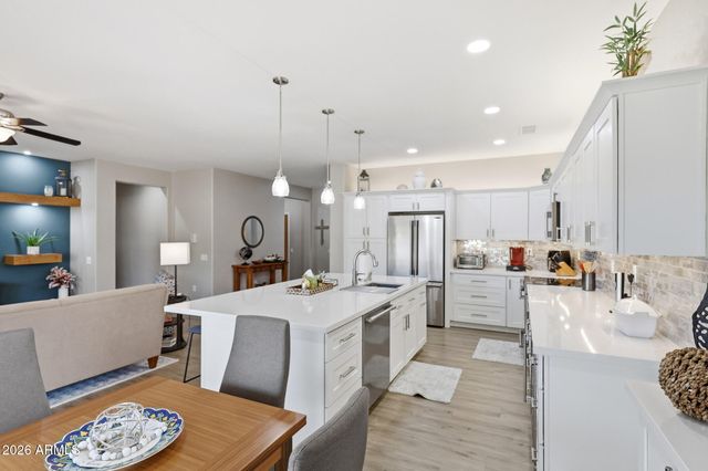 20506 N SOJOURNER Drive, Surprise, AZ 85387