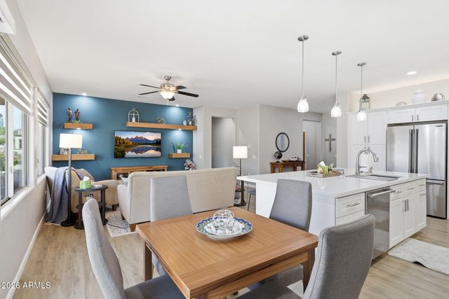 20506 N SOJOURNER Drive, Surprise, AZ 85387