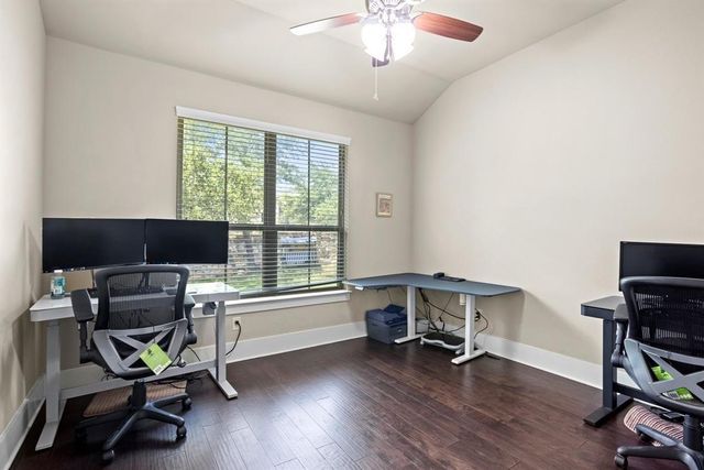 2716 Vista Heights DR, Leander, TX 78641