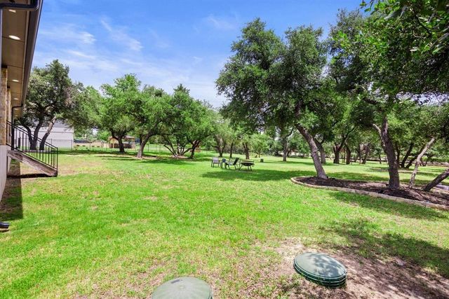 2716 Vista Heights DR, Leander, TX 78641