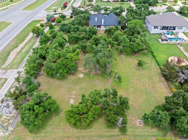 2716 Vista Heights DR, Leander, TX 78641