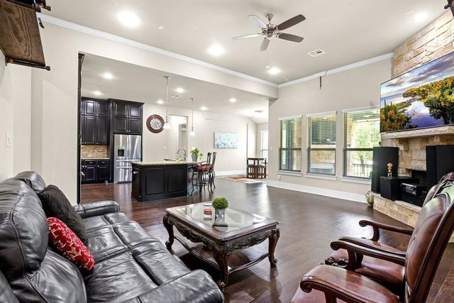 2716 Vista Heights DR, Leander, TX 78641