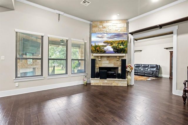 2716 Vista Heights DR, Leander, TX 78641