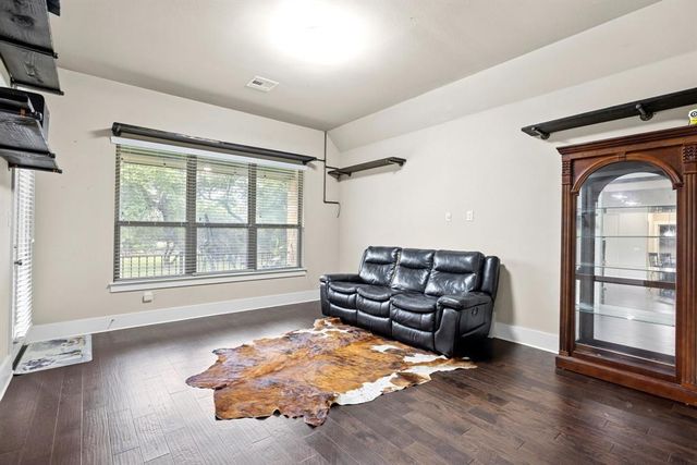 2716 Vista Heights DR, Leander, TX 78641