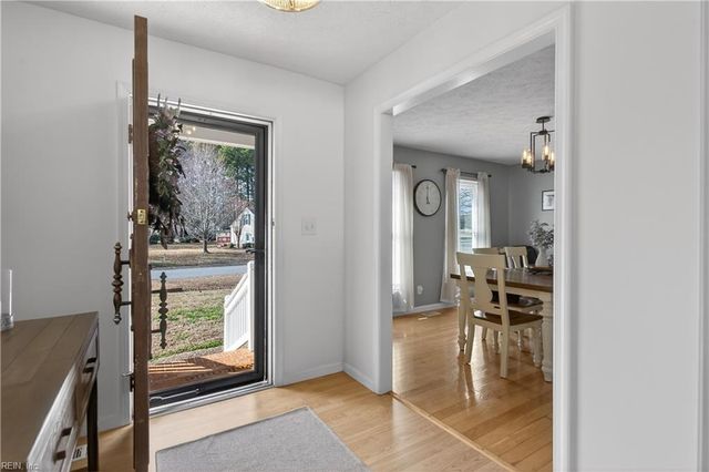 1840 Oyster Bay LN, Suffolk, VA 23436