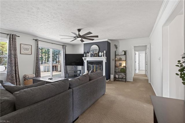 1840 Oyster Bay LN, Suffolk, VA 23436