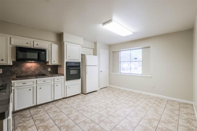 12134 Fork Creek Drive, Houston, TX 77065