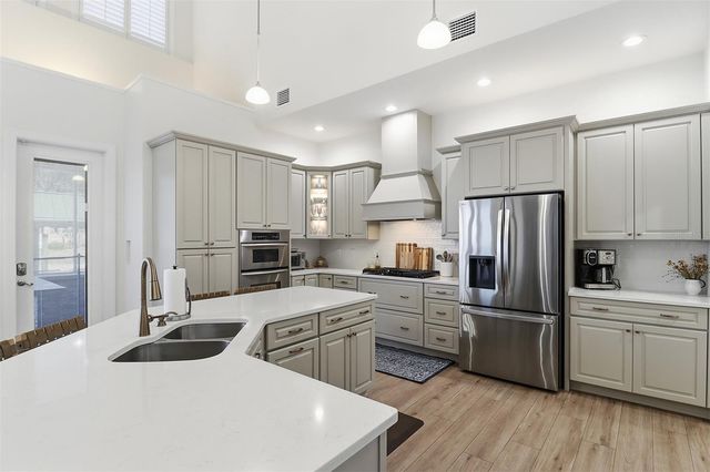 300 NW 12TH AVENUE, Crystal River, FL 34428