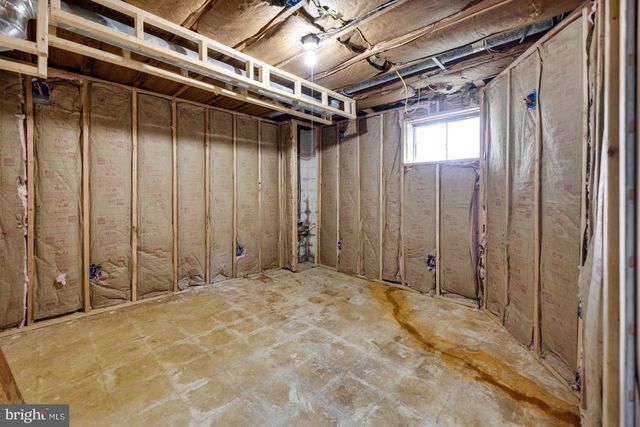 6802 ROBINIA RD, Temple Hills, MD 20748