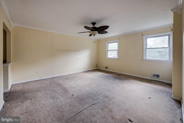 6802 ROBINIA RD, Temple Hills, MD 20748