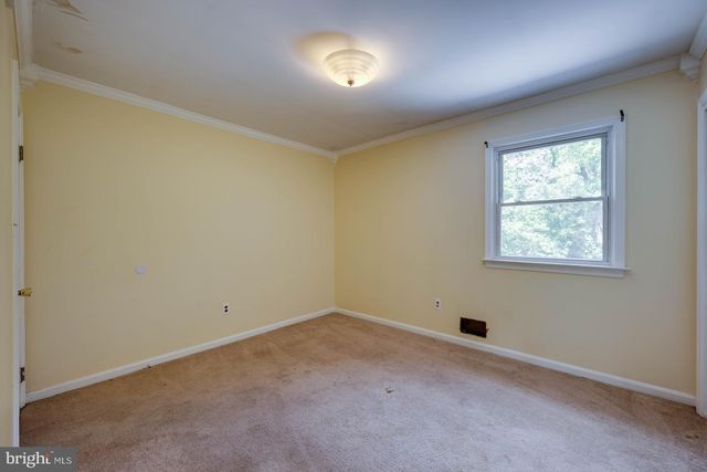 6802 ROBINIA RD, Temple Hills, MD 20748