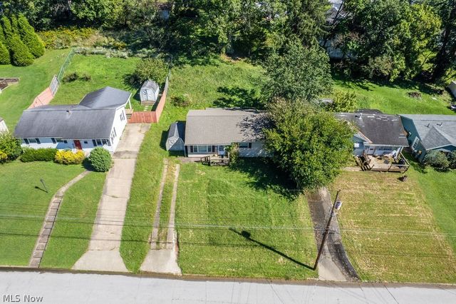2506 Brooklyn Drive, Parkersburg, WV 26101