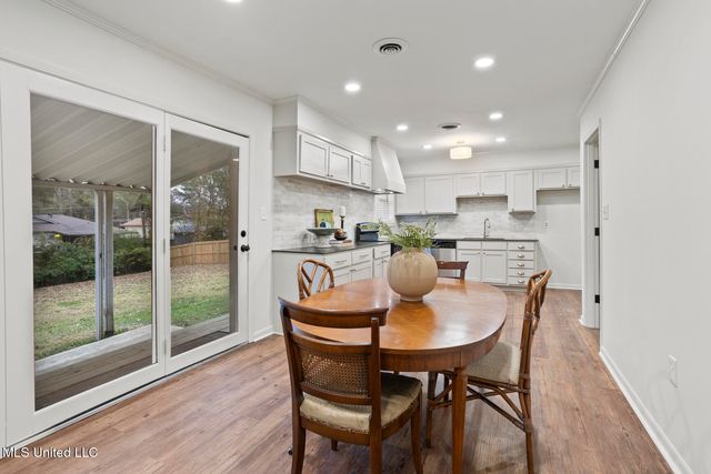 708 Tanglewood Drive, Clinton, MS 39056