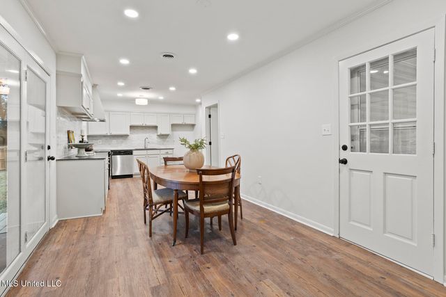 708 Tanglewood Drive, Clinton, MS 39056