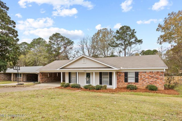 708 Tanglewood Drive, Clinton, MS 39056