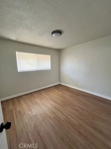 1543 W 105th Street C, Los Angeles, CA 90047