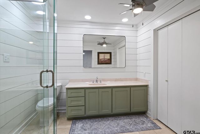 110 Magnolia St, Pittsburg, TX 75686