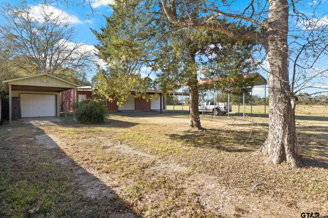 110 Magnolia St, Pittsburg, TX 75686