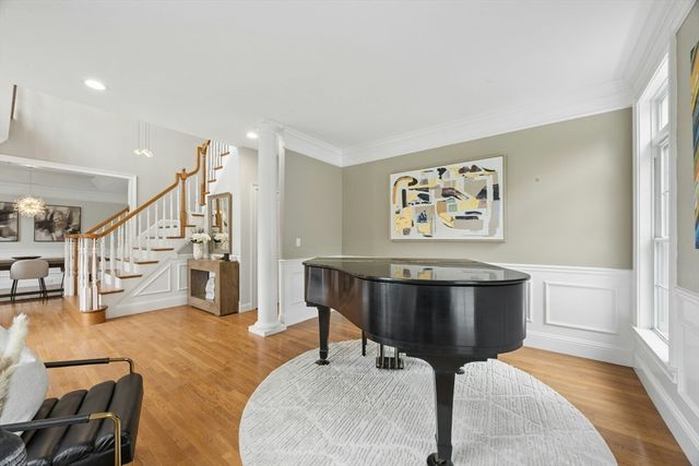 33 Dairy Drive, Upton, MA 01568