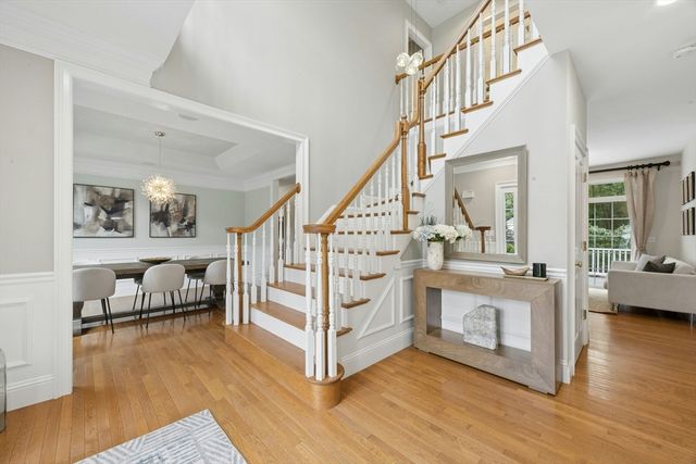 33 Dairy Drive, Upton, MA 01568