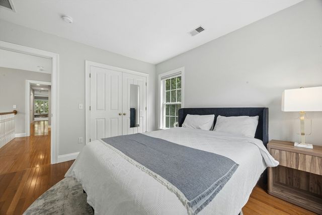 33 Dairy Drive, Upton, MA 01568