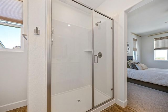 8033 Oxbow Landing Loop, Roseville, CA 95747