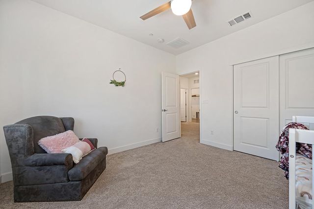 8033 Oxbow Landing Loop, Roseville, CA 95747