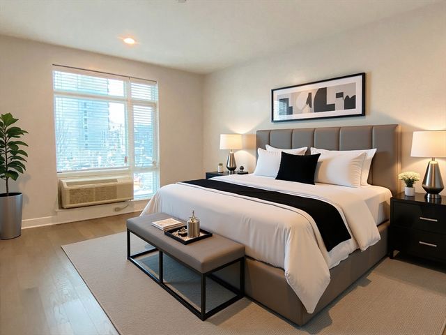 18 Cliveden St 205, Quincy, MA 02169