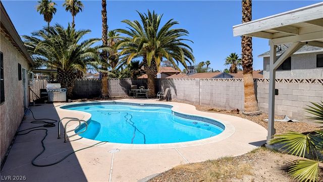 3204 Lindell Road, Las Vegas, NV 89146