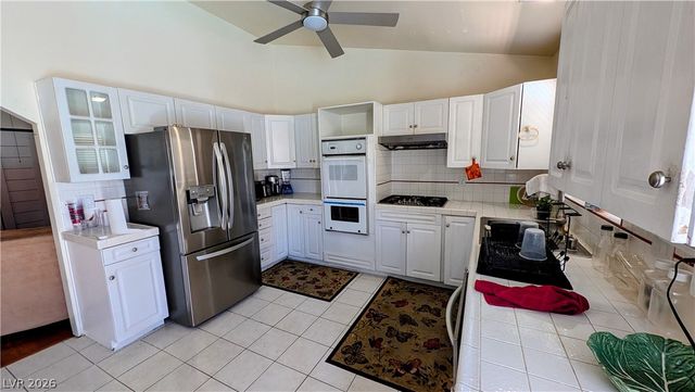 3204 Lindell Road, Las Vegas, NV 89146