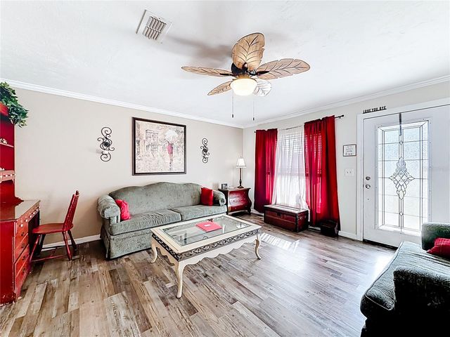 9445 SE 119TH LANE, Belleview, FL 34420