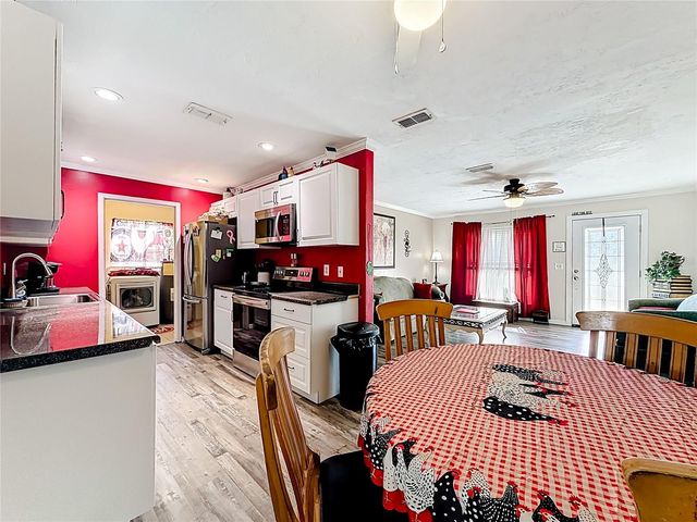 9445 SE 119TH LANE, Belleview, FL 34420