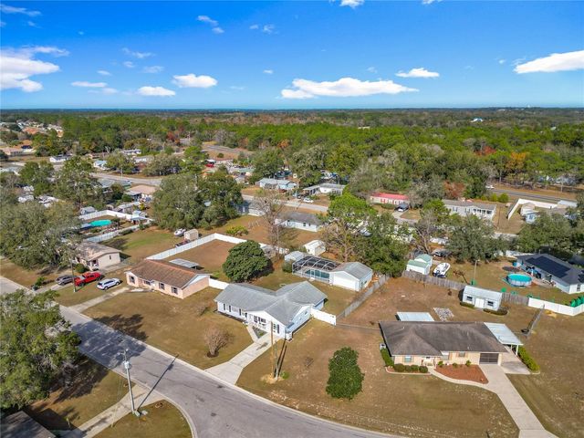 9445 SE 119TH LANE, Belleview, FL 34420