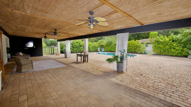 5191 SW 109th Avenue, Davie, FL 33328