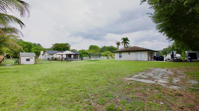 5191 SW 109th Avenue, Davie, FL 33328