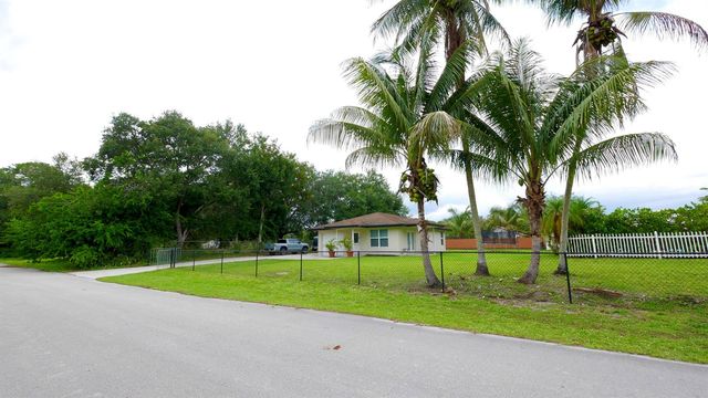 5191 SW 109th Avenue, Davie, FL 33328