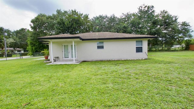 5191 SW 109th Avenue, Davie, FL 33328