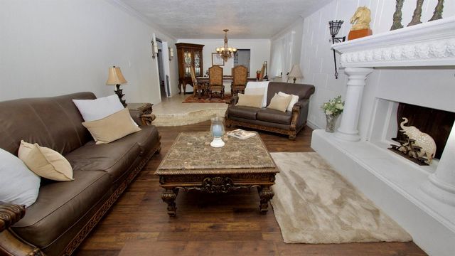 5191 SW 109th Avenue, Davie, FL 33328