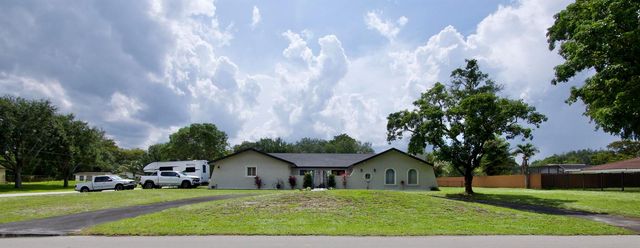 5191 SW 109th Avenue, Davie, FL 33328