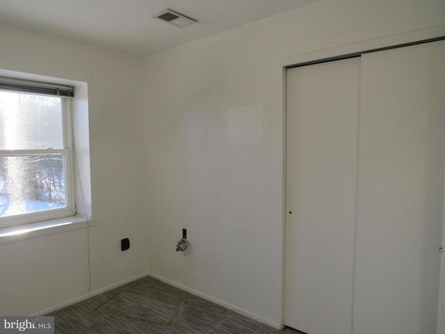 1316 SILVER CT, Hamilton, NJ 08690