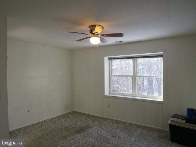 1316 SILVER CT, Hamilton, NJ 08690