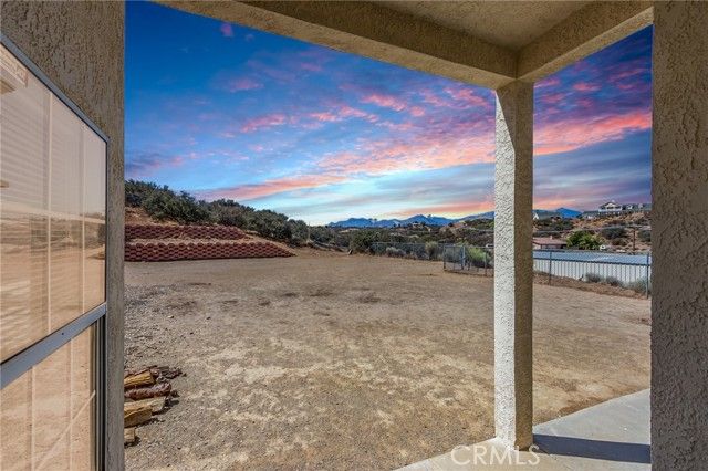 7170 Joshua Road, Oak Hills, CA 92344