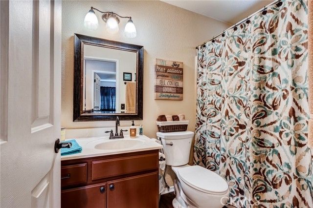 7170 Joshua Road, Oak Hills, CA 92344