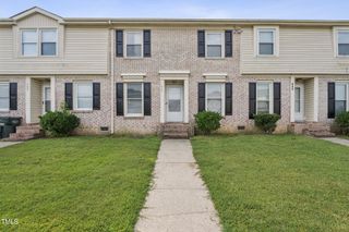 404 Kirkcaldy Court, Fayetteville, NC 28314