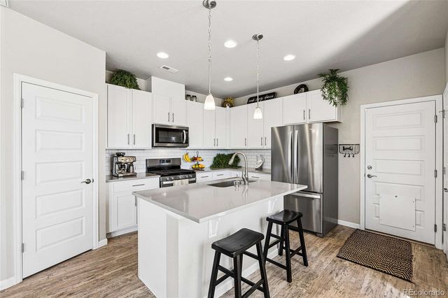 19592 W 93rd Place A, Arvada, CO 80007