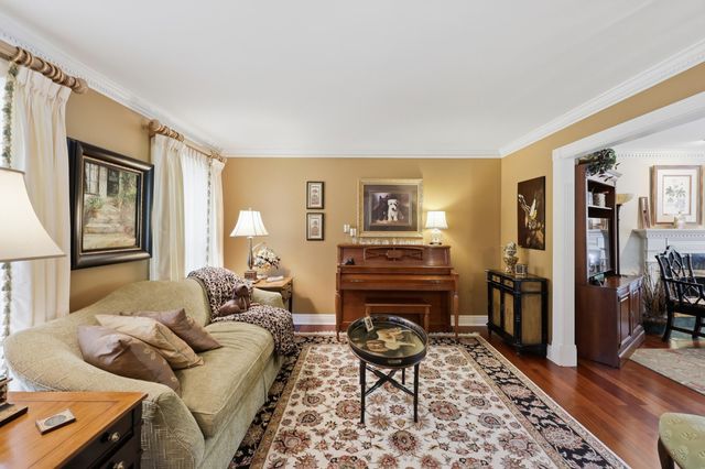 1121 Andover Forest Drive, Lexington, KY 40509