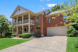1121 Andover Forest Drive, Lexington, KY 40509