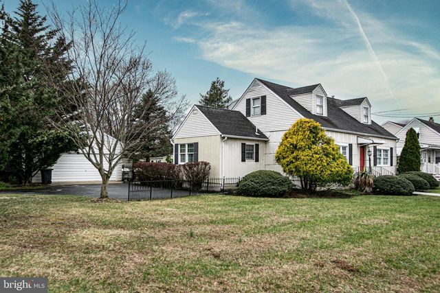 1513 KUSER RD, Hamilton, NJ 08619