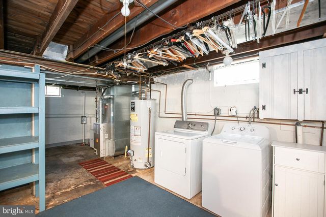 1513 KUSER RD, Hamilton, NJ 08619