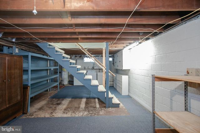 1513 KUSER RD, Hamilton, NJ 08619